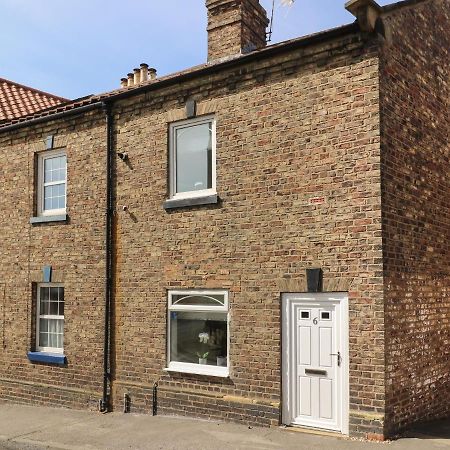 6 Church Hill Malton Esterno foto