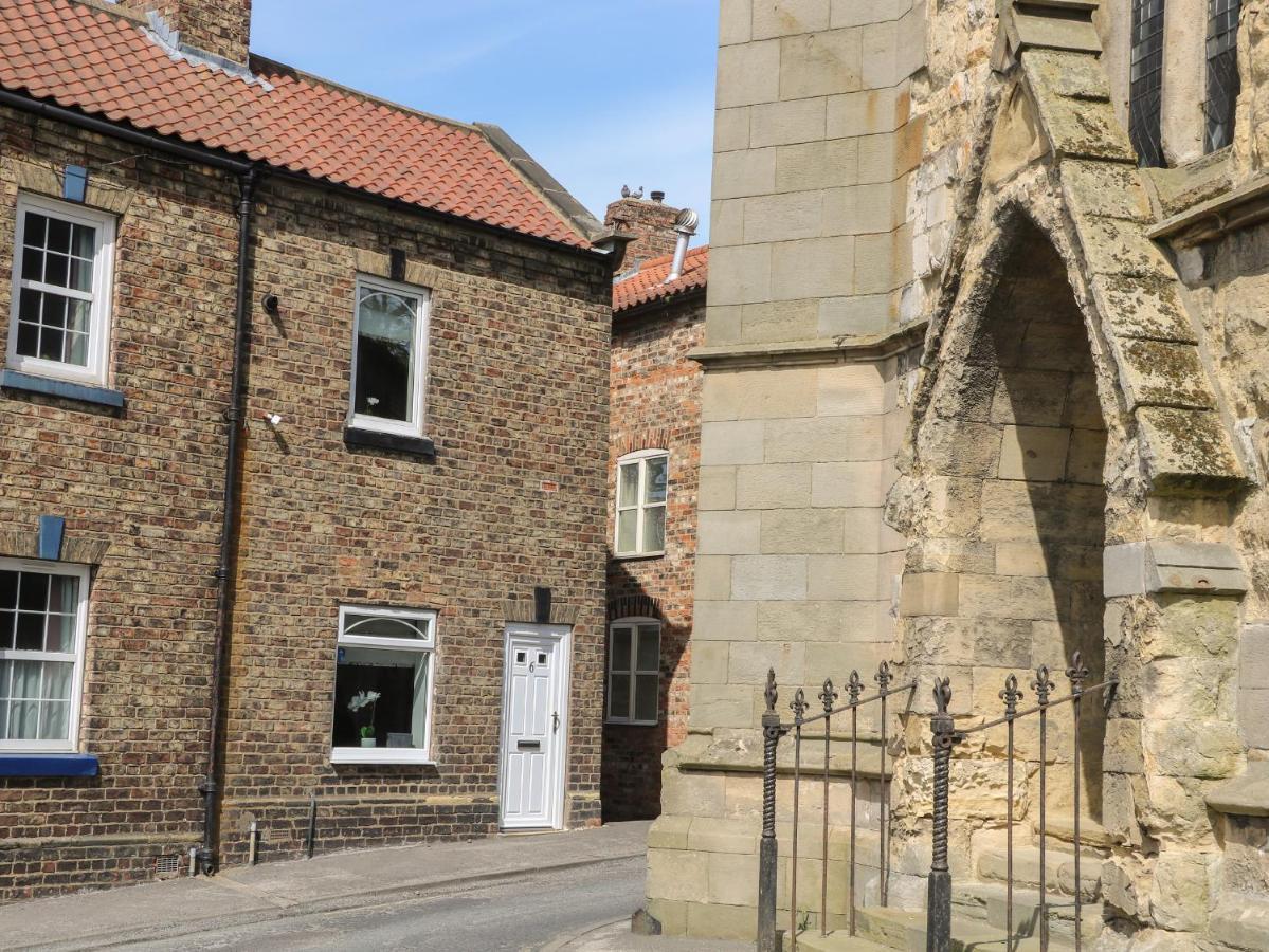 6 Church Hill Malton Esterno foto